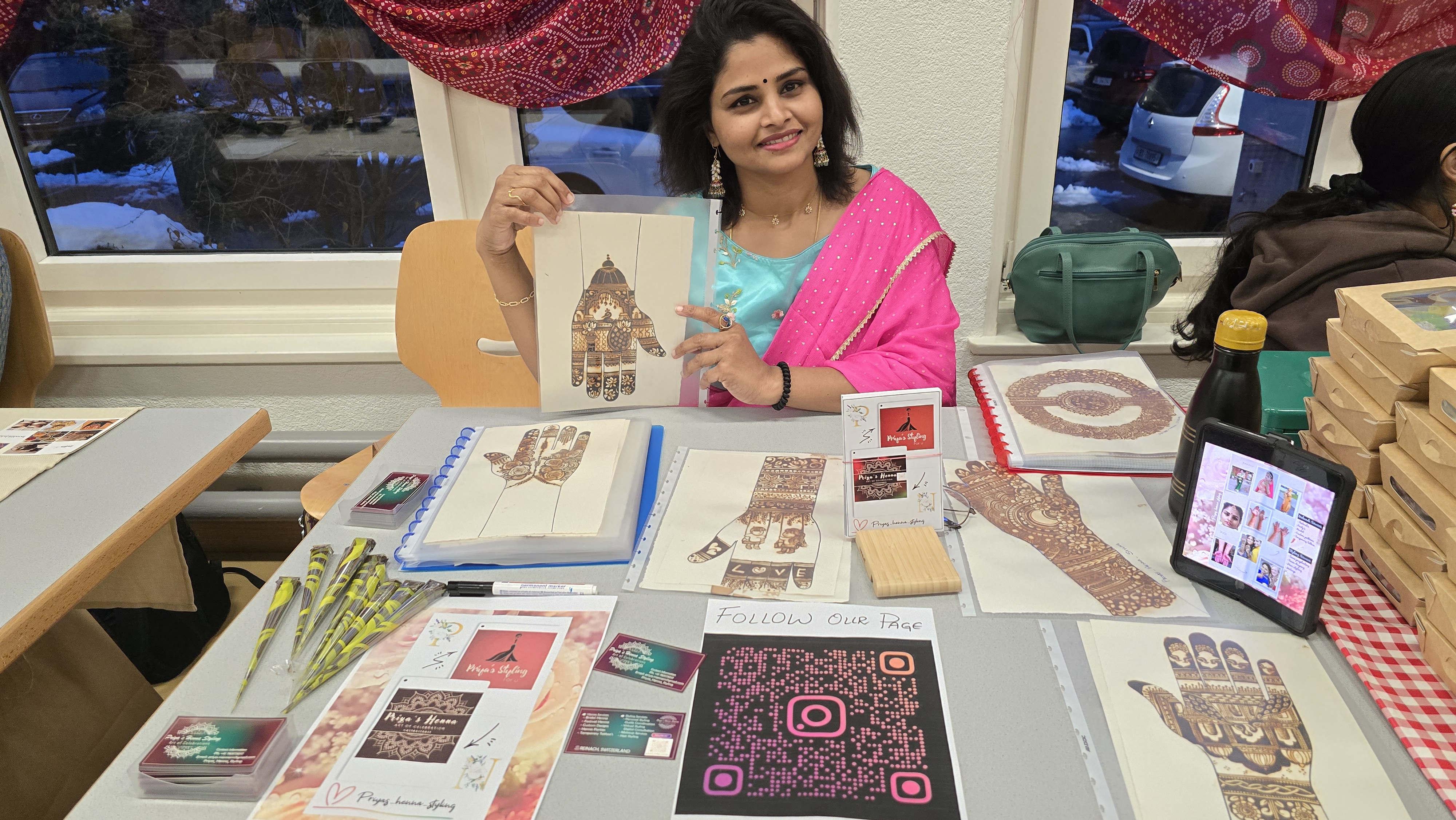 Henna Artist