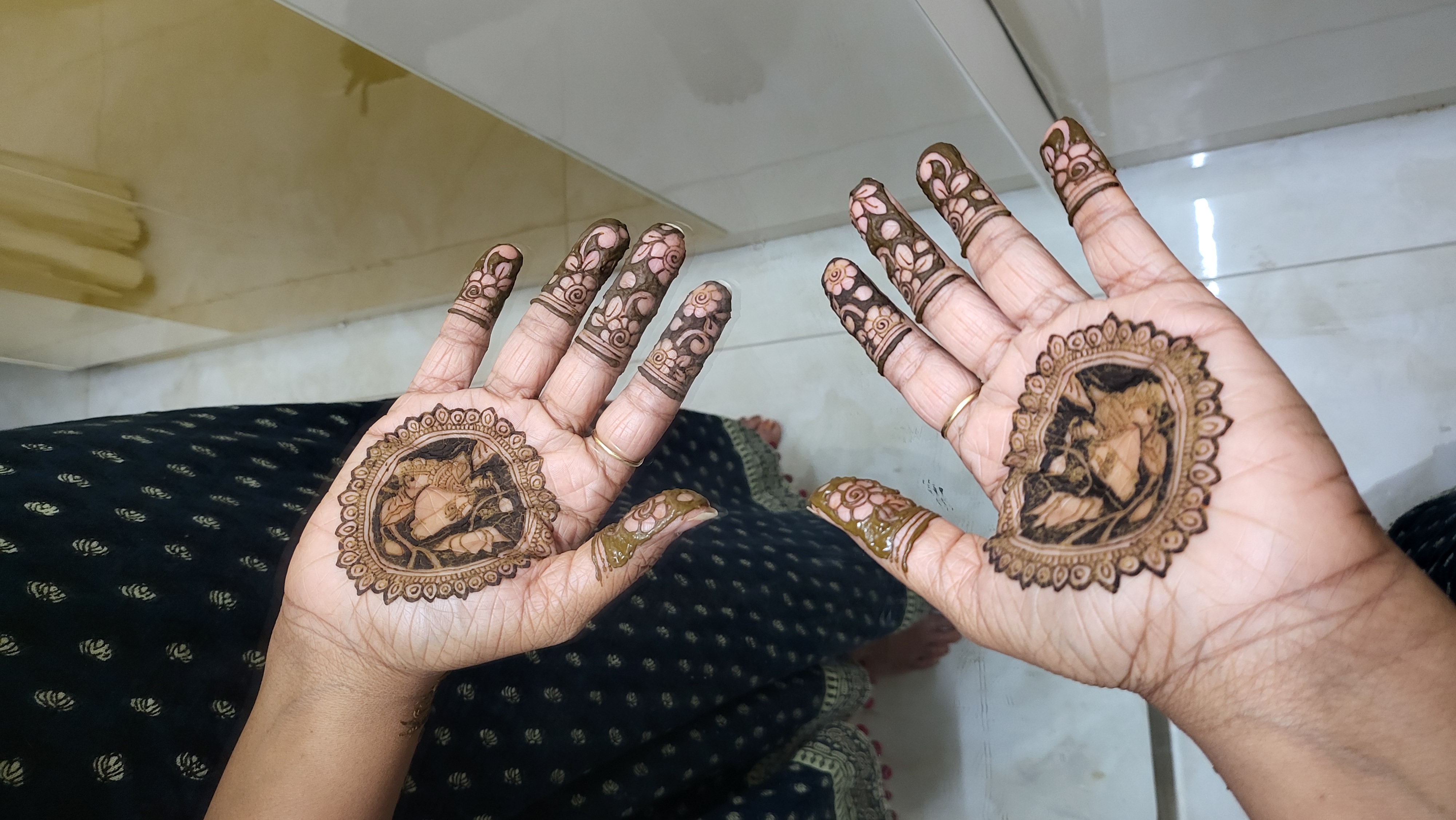 Henna Service 6